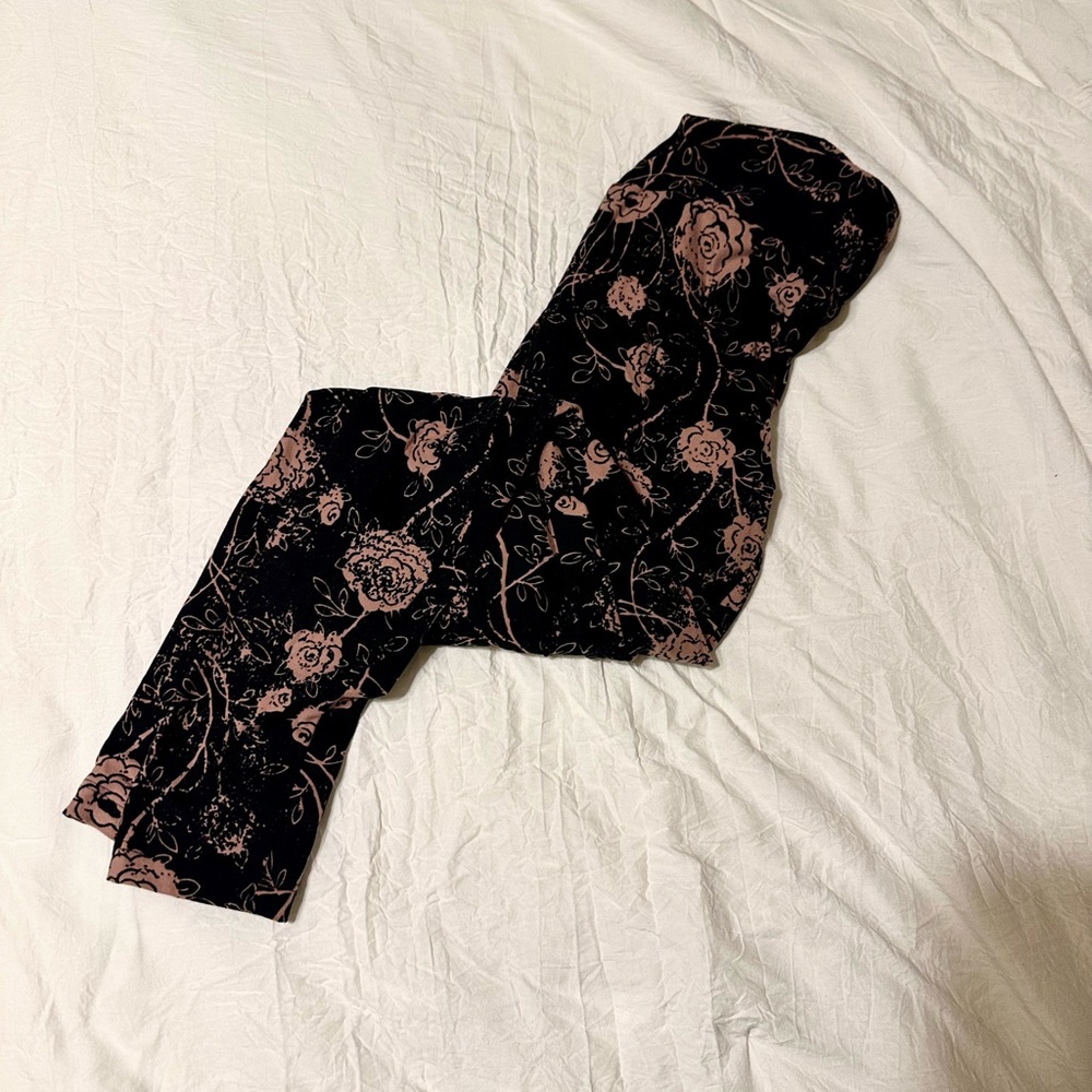 Lularoe Black and Pink Floral Leggings